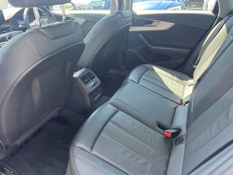 More views of Audi A4