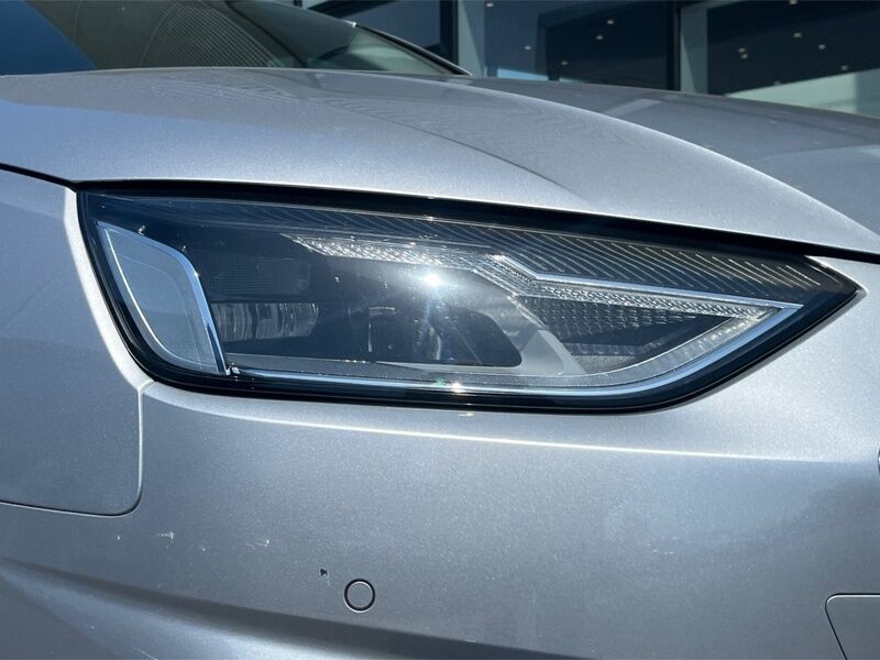 More views of Audi A4
