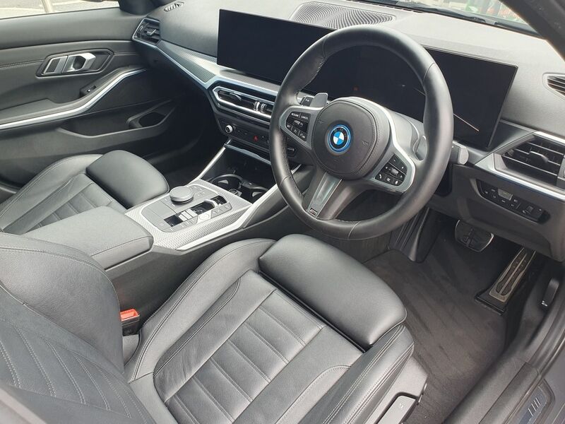 More views of BMW 3-Series