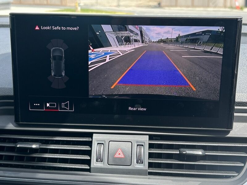 More views of Audi Q5
