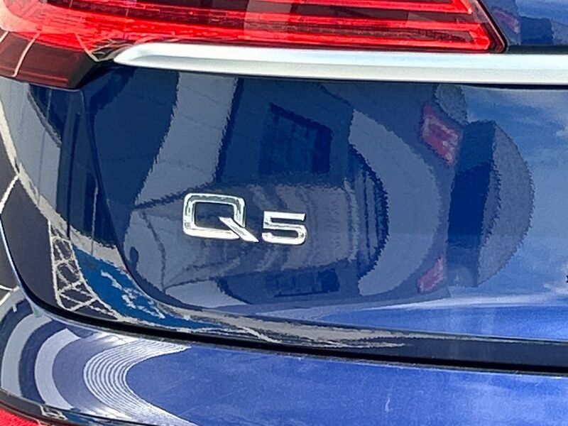 More views of Audi Q5