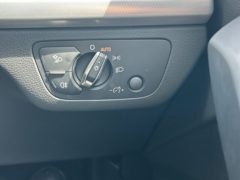 More views of Audi Q5