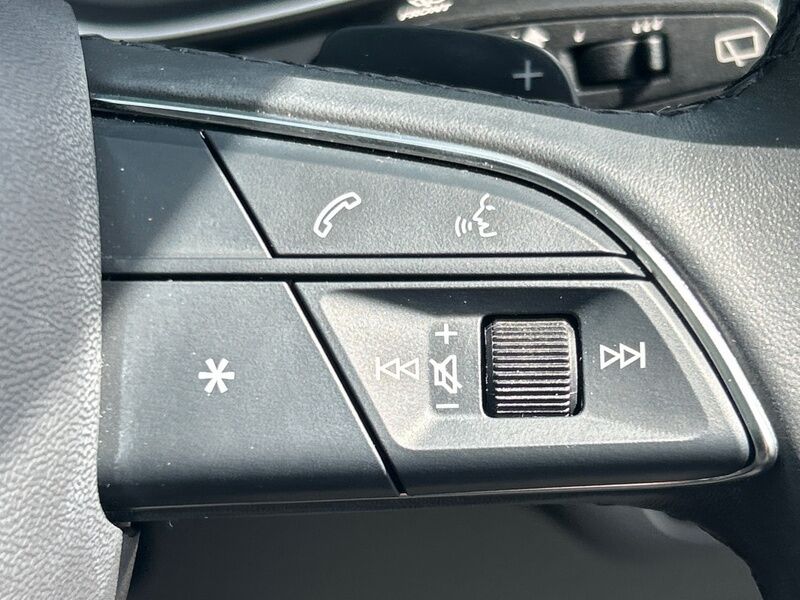 More views of Audi Q5