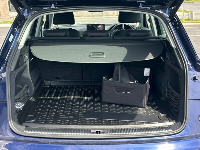 More views of Audi Q5
