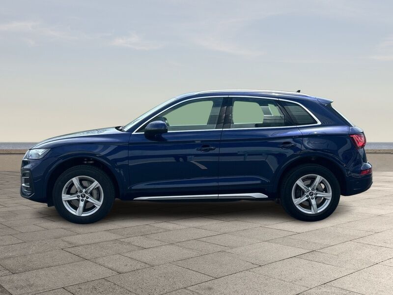 More views of Audi Q5