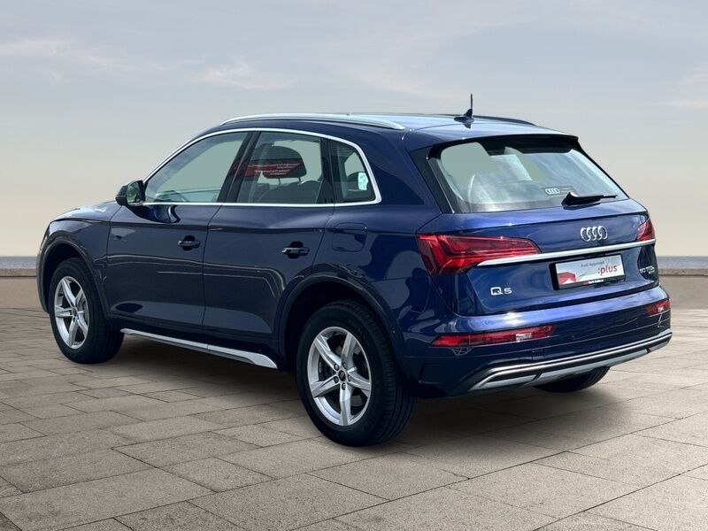 More views of Audi Q5