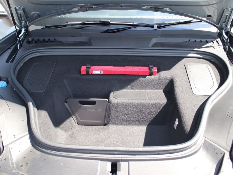 More views of Porsche Macan