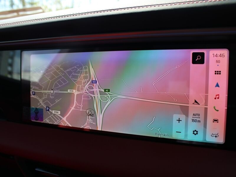 More views of Porsche Macan