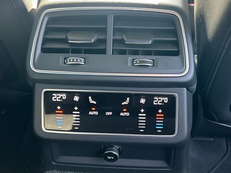 More views of Audi A6