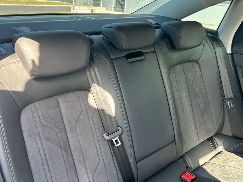 More views of Audi A6