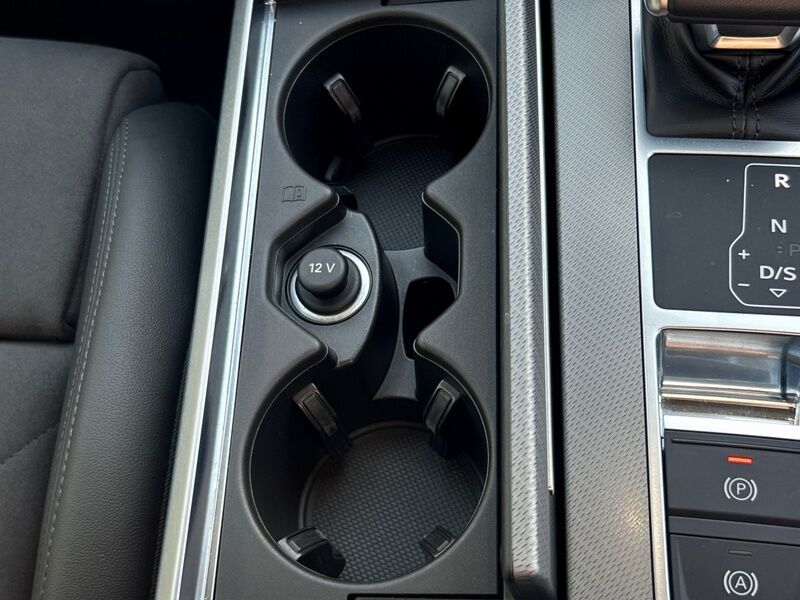 More views of Audi A6
