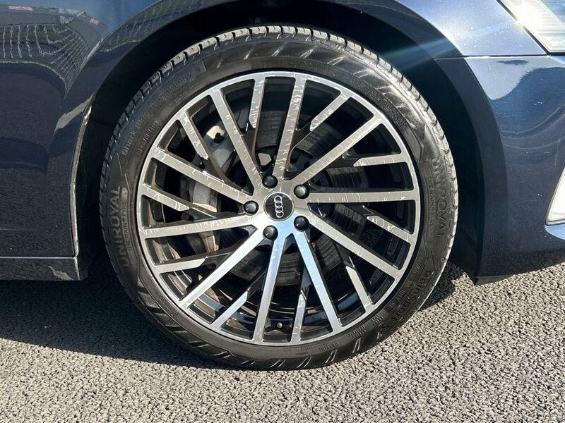 More views of Audi A6