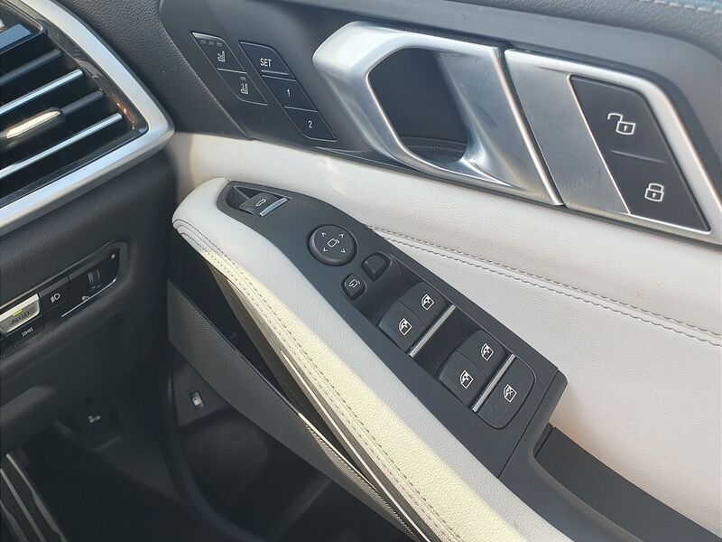 More views of BMW X5