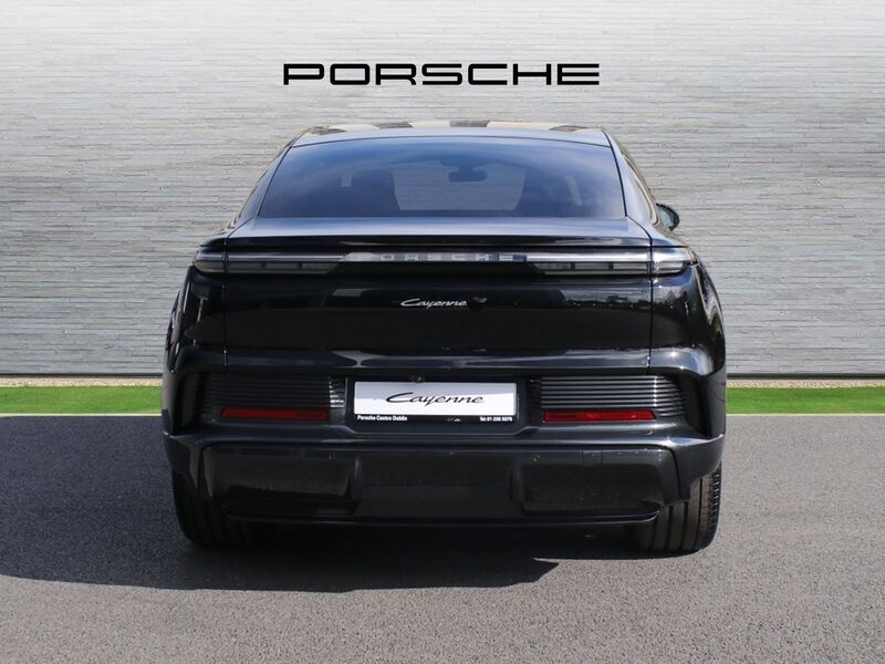More views of Porsche Cayenne