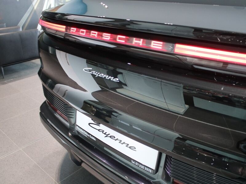 More views of Porsche Cayenne