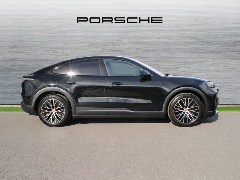 More views of Porsche Cayenne