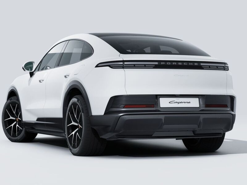 More views of Porsche Cayenne