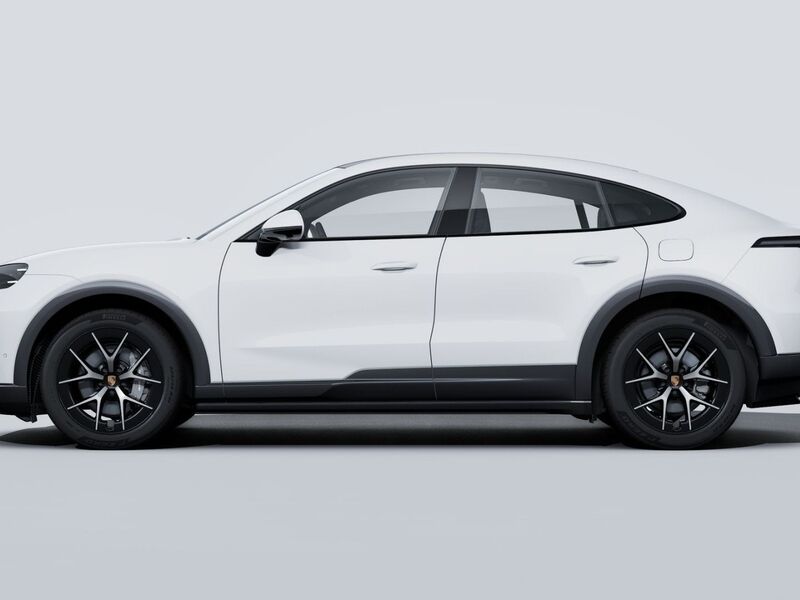 More views of Porsche Cayenne