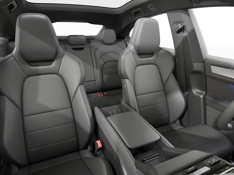 More views of Porsche Cayenne