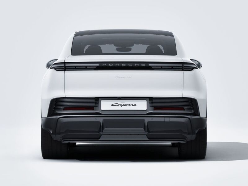 More views of Porsche Cayenne