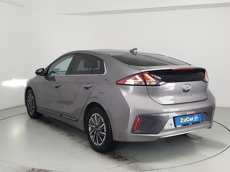 More views of Hyundai IONIQ