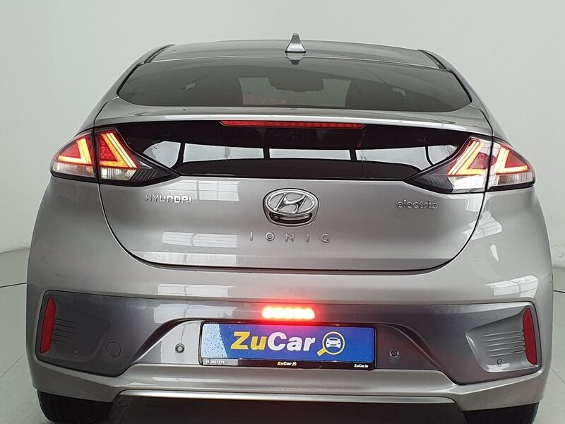 More views of Hyundai IONIQ