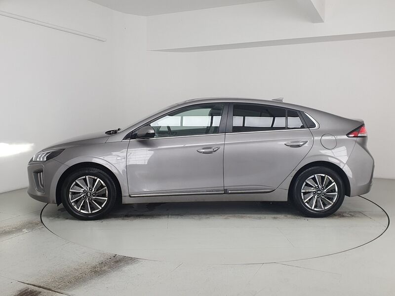 More views of Hyundai IONIQ