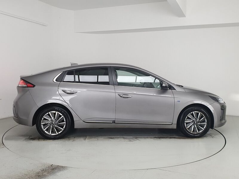 More views of Hyundai IONIQ