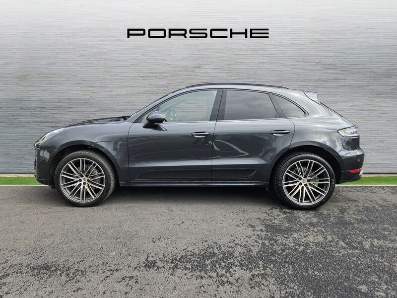 More views of Porsche Macan