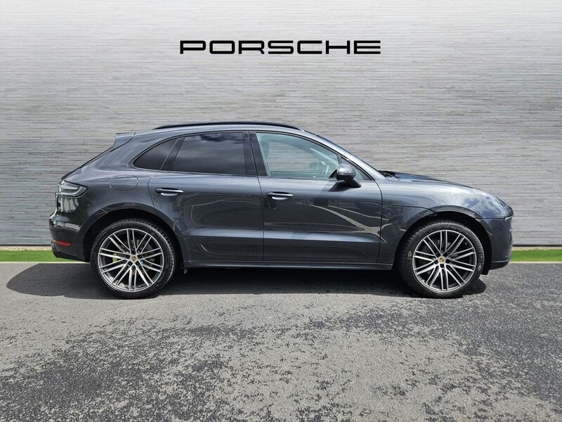 More views of Porsche Macan