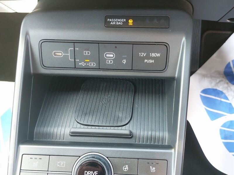 More views of Hyundai KONA
