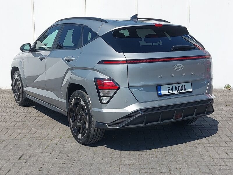 More views of Hyundai KONA