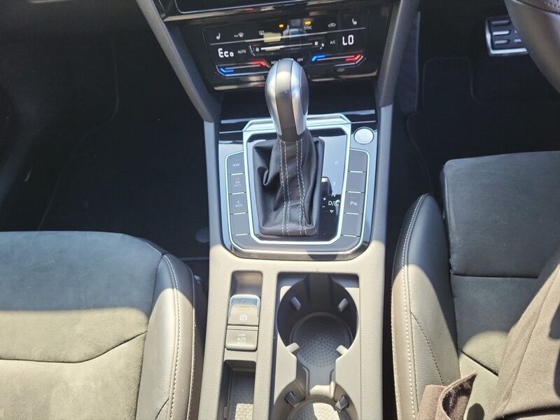 More views of Volkswagen Arteon
