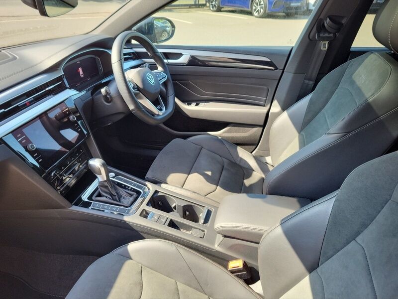 More views of Volkswagen Arteon