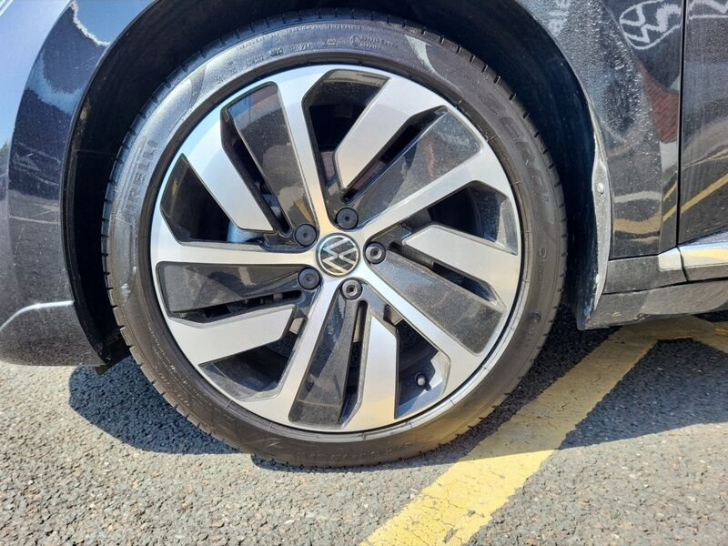 More views of Volkswagen Arteon