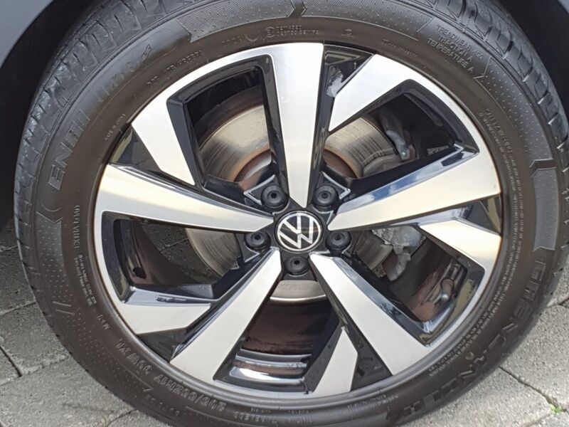 More views of Volkswagen Taigo