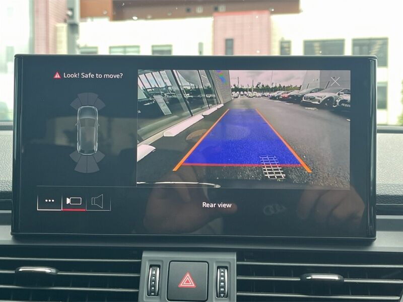 More views of Audi Q5