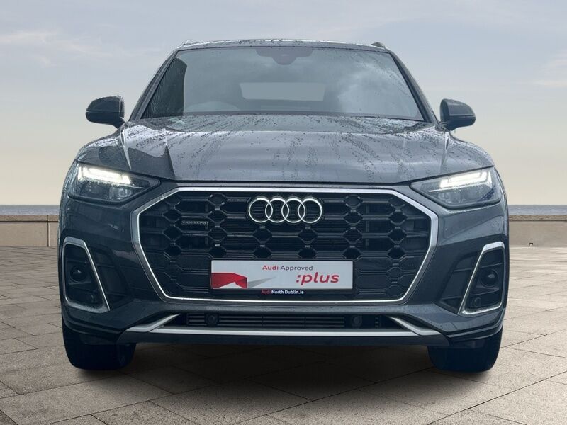 More views of Audi Q5