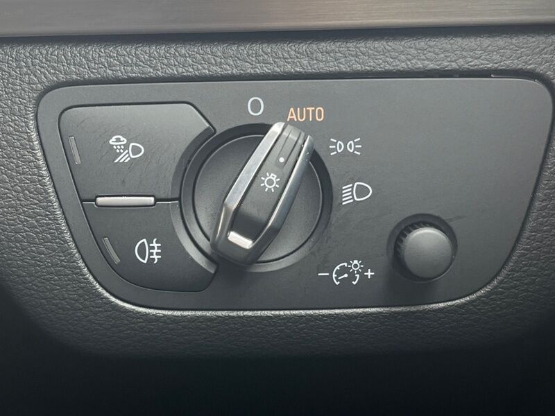 More views of Audi Q5
