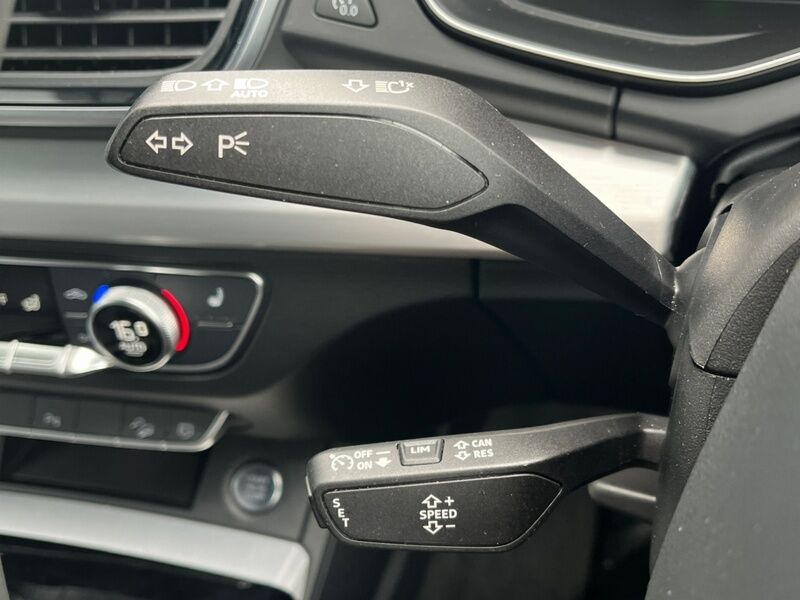 More views of Audi Q5