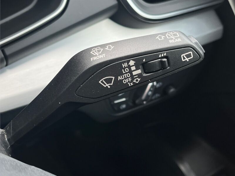 More views of Audi Q5