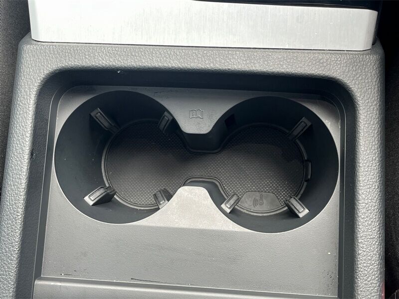 More views of Audi Q5