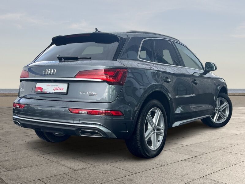 More views of Audi Q5