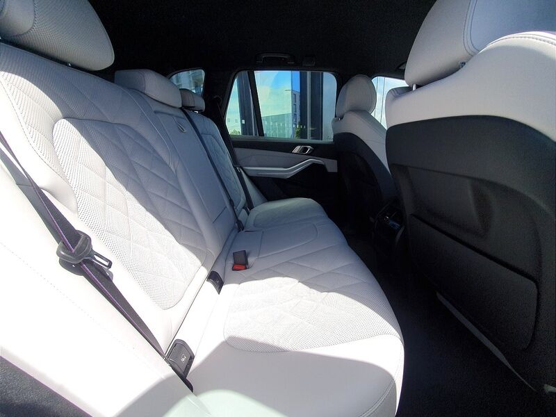 More views of BMW X5