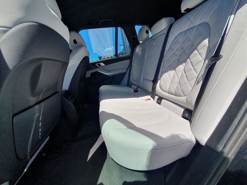More views of BMW X5