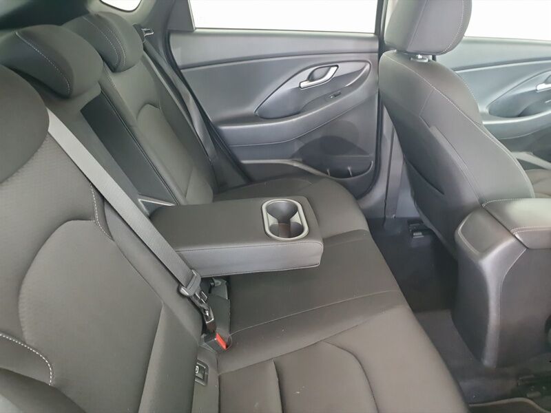 More views of Hyundai i30