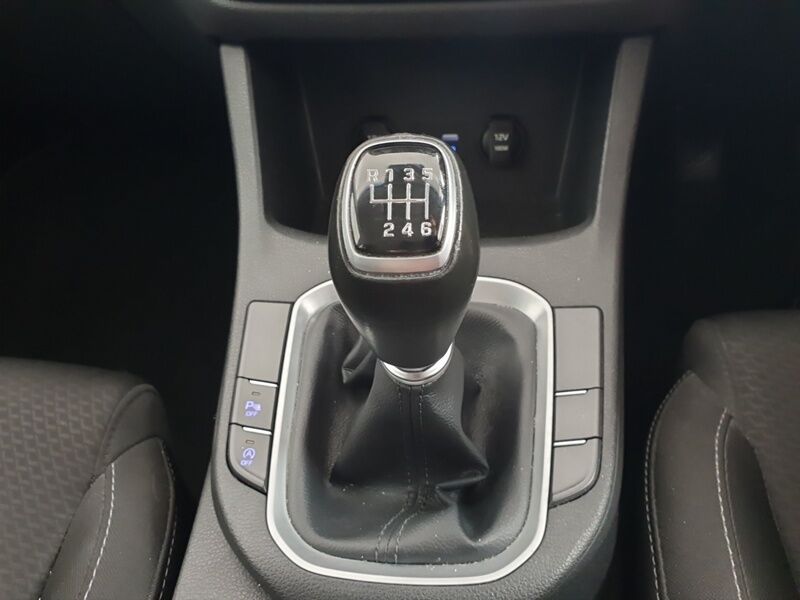 More views of Hyundai i30