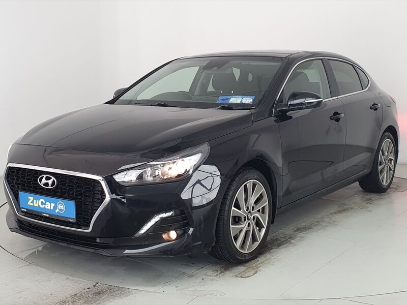 More views of Hyundai i30