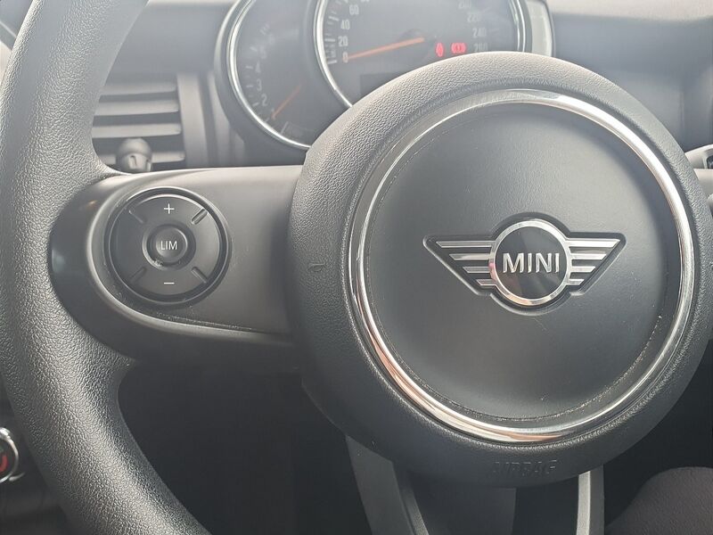 More views of Mini Cooper