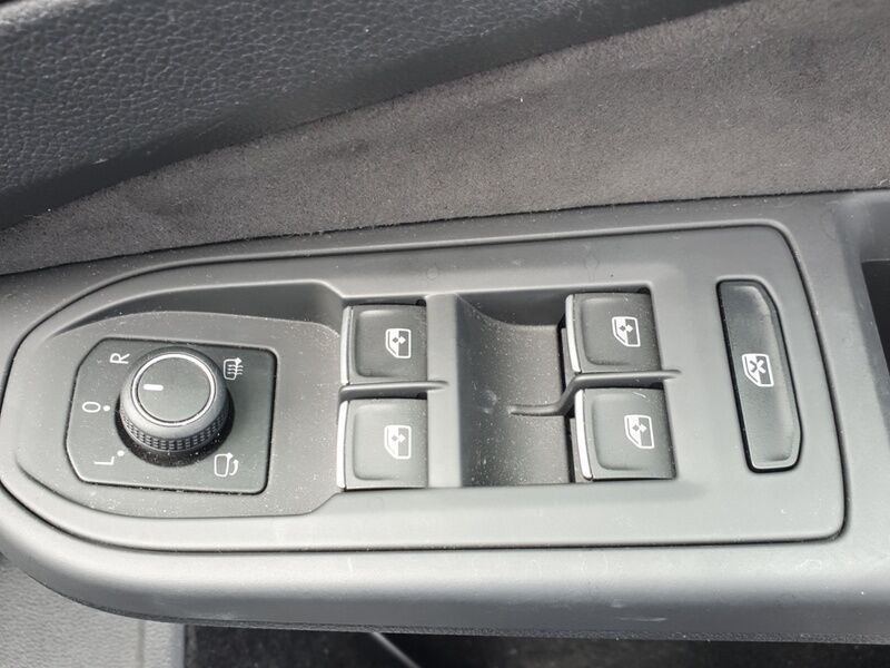 More views of Volkswagen Golf